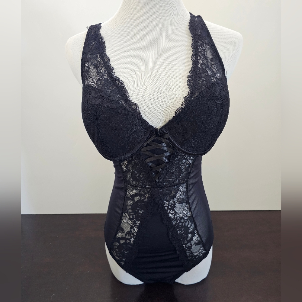 Marilyn Monroe Intimates Black Lace-Up Corset Bodysuit - Large